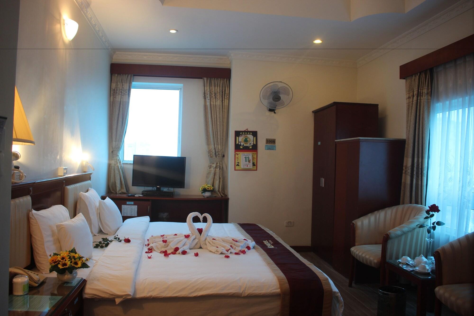โรงแรม A25 - 221 บัก มาย ฮานอย ภายนอก รูปภาพ